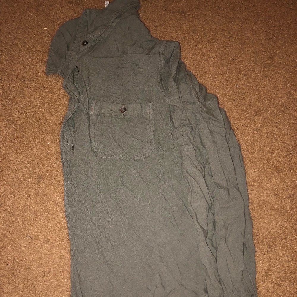 Army green Button up